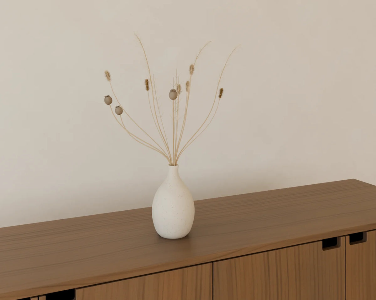 Dried Flower Vase 3D model