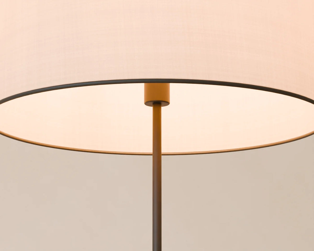 Tripod Floor Lamp, close-up detail render